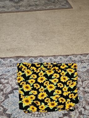 Sunflower Print Black Tube Top - Women’s Floral Summer Print